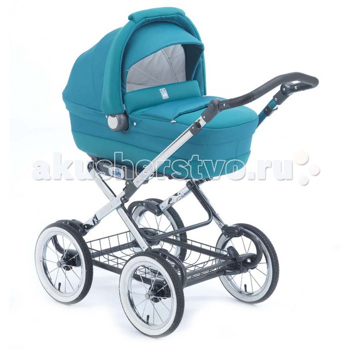 Коляска-люлька CAM Linea ElegantLinea Elegant Коляска-люлька CAM Linea ElegantLinea ElegantCam Linea Elegant: все новейшие достижения индустрии, дизайнерские решения плюс лучшие традиции итальянской компании сочетаются в изысканном продукте Cam Linea Elegant. Коляска предназначена для детей в возрасте от 0 до 6-9 месяцев. Люлька имеет отличную систему вентиляции, центрованную ручку для переноски, усовершенствованную накидку для ног, качественную внутреннюю оббивку и встроенную москитную сетку.Классическое шасси с 35 дюймовыми надувными колесами обеспечат невероятный комфорт на любом покрытии. Кожаная, регулируемая по росту ручка, металлическая грузовая корзина и смежный стояночный тормоз отлично дополнят достоинства коляски для новорожденного Cam Linea Elegant. Особенности: соответствует европейскому стандарту EN 1888 предназначена для детей с рождения до 9-ти месяцев просторная, комфортная люлька регулировка подголовника в нескольких положениях удобная, регулируемая ручка для переноски люльки теплый капюшон и накидка на ножки вентилируемое дно люльки отлично отводит излишнюю влагу мягкое, приятная на ощупь хлопковое внутреннее покрытие изготовлена с применением эко кожи и страз возможность установки в любом направлении движения может использоваться как полноценная кроватка-колыбель Шасси: тип складывания рамы - книжка шикарная система амортизации Колеса большого диаметра, с белыми ободами, на спицах отличная проходимось по любому дорожному покрытию вместительная корзина для покупок из алюминия регулируемая по высоте ручка с антискользящим покрытием и удобным хватом удобный ножной стояночный механизм изготовлено из сплава алюминия В комплекте: сумка Размеры: люлька 80x37,5x66 шасси в сложенном виде 84x61x36 см шасси с люлькой 107x61x122 см Вес: шасси 10,5 кг люлька 4,6 кг<br>