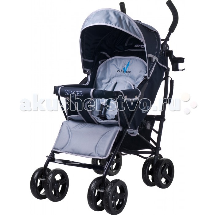 Коляска-трость Caretero Spacer DeluxeSpacer Deluxe Коляска-трость Caretero Spacer DeluxeSpacer DeluxeКоляска-трость Caretero Spacer Deluxe Улучшенная версия полюбившейся модели SPACER. Предназначена для детей с 6 мес. до 3-х лет (до 15 кг) Отличительные особенности версии Deluxe: увеличенный капюшон с двумя окошками для наблюдения за ребенком обеспечивает надежную защиту от солнца и непогоды мягкие вставки в спинку и сиденье добавляют комфорта для самых маленьких детей, более рациональная и простая в использовании ручная система складывания мягкие ручки эргономичной формы дополнительный карман на молнии с задней стороны спинки, что позволяет держать под рукой полезные мелочи горизонтальная перекладина дополнительно стабилизирует раму коляски элегантный дизайн в соответствии с последними тенденциями моды Были сохранены основные преимущества классической коляски Spacer: высококачественные материалы 5-ти точечные плечевые ремни и съемные накладки, обеспечивающие безопасность малыша регулируемые спинка и подножка, позволяющие адаптировать их к потребностям ребенка поворотные передние колеса с функцией блокировки, для удобства езды по скользкой поверхности задние колеса с амортизацией оснащены независимыми тормозами практичная и вместительная корзина полезна в перевозке покупок или крупных предметов подстаканник, дождевик и защитный чехол на ножки в стандартной комплектации<br>