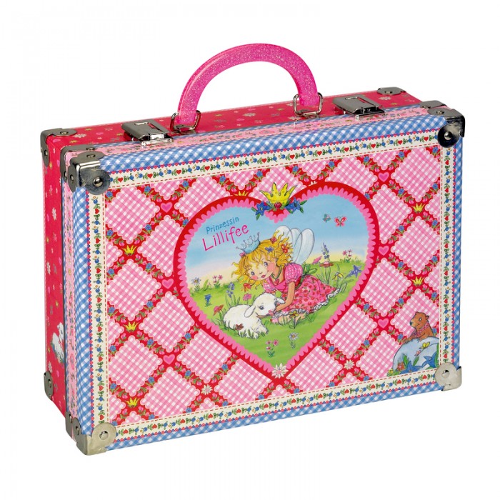 Spiegelburg Чемоданчик Prinzessin LillifeeЧемоданчик Prinzessin Lillifee Spiegelburg Чемоданчик Prinzessin LillifeeЧемоданчик Prinzessin LillifeeSpiegelburg Чемоданчик Prinzessin Lillifee. Яркий и удобный чемоданчик Prinzessin Lillifee, с его помощью Ваша маленькая принцесса сможет всюду брать с собой свои любимые вещи и игрушки.<br>