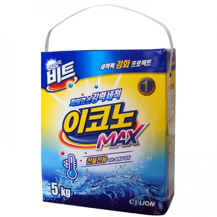 CJ Lion Стиральный порошок Beat Econo Max для стирки в холодной воде коробка 5 кгСтиральный порошок Beat Econo Max для стирки в холодной воде коробка 5 кг CJ Lion Стиральный порошок Beat Econo Max для стирки в холодной воде коробка 5 кгСтиральный порошок Beat Econo Max для стирки в холодной воде коробка 5 кгCJ Lion Стиральный порошок BEAT Econo Max для стирки в холодной воде, коробка, 5 кг Лучшее средство для стирки при низкой температуре воды! Отлично отстирывает грязь в холодной воде, почти не имеет запаха и подходит для всех типов одежды. Свойства: для всех стиральных машин и видов тканей, кроме шерсти, кожи и шелка. Эффективная стирка в холодной воде благодаря технологии MSD - обеспечивает быстрое растворение и мгновенное проникновение в волокна ткани, а также легкое ополаскивание при низкой температуре, гарантируя эффективную стирку и в холодной воде. Сильные энзимы против стойких загрязнений! Энзимы, содержащиеся в порошке, растворяют протеины и жир, вместе работают над эффективным удалением стойкого загрязнения. Меры предосторожности: Используйте только по назначению. Храните в недоступном для детей месте. После использования схраняйте герметичность, не допускайте попадания воды и прочихвеществ внутрь емкости. Храните при комнатной температуре, вдали от действия прямых солнечных лучей и высоких температур. При ручной стирке используйте перчатки. Не допускайте попадания средства внутрь. При попадании в глаза, промойте проточной водой, при необходимости обратитесь к врачу. Состав: пальмовая кислота и жирные кислоты (анионные 8%), алкилбензол (2,4%), альфа олефин (8,8%), MES, кислородный отбеливатель, цеолит, фермент, ароматизатор.<br>