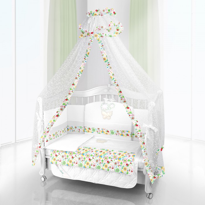 Комплект в кроватку Beatrice Bambini Unico Flower Campo 125х65 (6 предметов)Unico Flower Campo 125х65 (6 предметов) Комплект в кроватку Beatrice Bambini Unico Flower Campo 125х65 (6 предметов)Unico Flower Campo 125х65 (6 предметов)Beatrice Bambini Unico Flower Campo (125х65) создаст атмосферу цветущего сада в детской кроватке новорожденного и будет способствовать формированию крепкого и здорового сна. Приятные на ощупь мягкие ткани не станут раздражать ребенка, вызывая натертости. Поэтому сон его будет крепким и здоровым. Данный комплект идеально подходит для кроваток с габаритными размерами 125х65 см. Все материалы, которые использовал итальянский производитель, проходили обязательную проверку по следующим параметрам: соответствие экологическим и санитарным нормам отсутствие каких-либо аллергенов высокое качество и максимальная натуральность В состав комплекта вошли такие постельные принадлежности как: подушечка правильной ортопедической формы одеяло с инновационным наполнителем, который будет поддерживать оптимальный температурный баланс у крохи наволочка и пододеяльник простынка с резиночками для фиксации съемные бортики, которые уберегут кроху от травматизма<br>