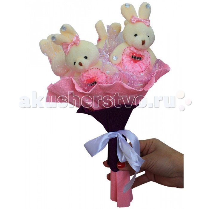 Color Kit Создай своими руками. Букет Клубничка из мягких игрушек 5 шт.Создай своими руками. Букет Клубничка из мягких игрушек 5 шт. Color Kit Создай своими руками. Букет Клубничка из мягких игрушек 5 шт.Создай своими руками. Букет Клубничка из мягких игрушек 5 шт.Набор для составления букета из мягких игрушек. Уникальные букетики из мягких игрушек оттеснили назад популярные букеты из шоколадных конфет и частенько становятся приятным подарком по случаю самых разнообразных праздников, для многих поколений. Самым большим плюсом таких букетов является простота в изготовлении и долговечность в использовании. Создайте свои неповторимые букеты и порадуйте близких! И игрушка, и подарок в одном! Мягкие букеты из игрушек - отличный элемент декора. Романтичная и нежная композиция станет великолепной изюминкой уютного домашнего интерьера. Комплектация: мягкие игрушки Зайцы розовых оттенков - 5 шт проволока гофрированная бумага 2-х цветов (цвета в ассортименте) сетка декоративная ленты декоративные<br>