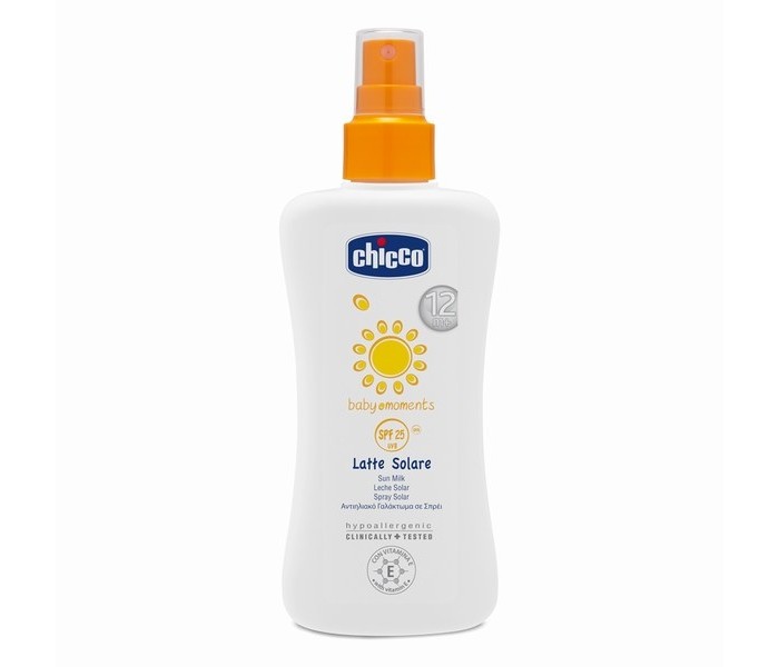 Chicco Защитный спрей от солнца SPF25+ 150 млЗащитный спрей от солнца SPF25+ 150 мл Chicco Защитный спрей от солнца SPF25+ 150 млЗащитный спрей от солнца SPF25+ 150 млСолнцезащитный спрей Chicco baby moments увлажняет нежную детскую кожу и предотвращают появление раздражений и покраснений. Содержит UVA и UVB фильтры, предохраняющие от вредного воздействия ультрафиолетовых лучей, витамин Е успокаивает, смягчает и питает. Благодаря сбалансированному химическому и физическому содержимому солнцезащитных фильтров, защищает и увлажняет кожу даже во время купания. Легко впитывается, подходит для любого типа кожи. Рекомендуется наносить средство за 20 минут до принятия солнечных ванн и периодически обновлять на протяжении дня и после загорания. Содержит органические фильтры и минеральные фильтры, не содержит спирт, не содержит красителей, защита от UVA и UVB, водостойкая.<br>