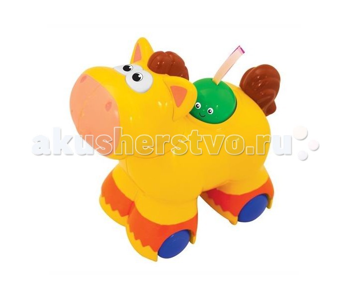 Каталка-игрушка Kiddieland ПониПони Каталка-игрушка Kiddieland ПониПониИгровая каталка Пони. Что за красочная Лошадка! А что за смешная рожица в неё на спинке? Нужно тщательнейшим образом всё исследовать и проверить! Каталка сразу же привлечёт внимание крохи, а нажав на шарик малыш удивится - Лошадка поехала сама! Вот дела, сейчас же нужно догнать её. Ох и непослушная, ещё и качает головой и фыркает! Под весёлую мелодию эти гонки вызовут улыбки всех окружающих и конечно же, самого главного героя, маленького бегуна! Яркая игрушка каталка развлечёт малыша сверкающими весёлыми мелодиями. Игрушка-каталка стимулирует ребёнка к активным движениям. Дотроньтесь до пони и наблюдайте, как он удаляется! Пони движется вперед с веселым ржанием и музыкой. С функцией автоматической остановки. Яркая оригинальная игрушка-каталка с удобной ручкой позабавит малыша и поспособствует его физическому развитию, навыкам обращения с мелкими предметами. Дети, начинающие ходить, с удовольствием возят игрушку, с интересом прислушиваясь к разнообразным звукам и наблюдая за движением игрушки. Характеристики: музыкальная каталка с весёлыми мелодиями при движении Лошадка двигает головой с характерным звуковым треском нажав на зелёный персонаж на спине раздаётся мелодия также нажатием этого персонажа переключается звук упаковка презентационно - открытая питание: 2 батареи АА (входят в комплект) рекомендовано для детей в возрасте от года<br>