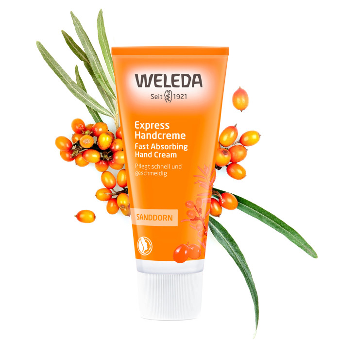 Weleda Крем для рук с облепихой 50 млКрем для рук с облепихой 50 мл Weleda Крем для рук с облепихой 50 млКрем для рук с облепихой 50 млWeleda Крем для рук с облепихой Идеально подходит для ухода за кожей рук в течение дня. Он быстро, полностью впитывается кожей. Вместе с легким кунжутным маслом крем мягко регулирует природный баланс кожи, отчего даже сухая и шероховатая кожа быстро становится мягкой и эластичной. Крем для рук с облепихой от Веледы не содержит синтетических ароматизаторов, красителей, консервантов, а также веществ на основе минеральных масел. Состав: Вода, кунжутное масло, спирт, гидролизат пчелиного воска, крахмал тапиоки, лизолецитин, пчелиный воск, глицерид жирных кислот, облепиховое масло, ксантан, смесь натуральных эфирных масел. Способ применения: Наносить после мытья рук или по мере надобности и нежно втирать. Упаковка: 50 мл.<br>