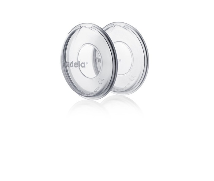 Medela Накладка молокосборник 2 штНакладка молокосборник 2 шт Medela Накладка молокосборник 2 штНакладка молокосборник 2 штНакладка молокосборник Medela 008.0240 (2 шт) Если молоко подтекает слишком сильно, значит, прокладок для бюстгальтера недостаточно. В этом случае Вы можете использовать накладки для сбора грудного молока. Мягкая силиконовая мембрана хорошо ложится на грудь и обеспечивает особый комфорт. Накладки для сбора молока можно легко опорожнить благодаря удобному отверстию. Накладка состоит из двух частей: накладки и мягкой силиконовой мембраны, благодаря мембране накладка мягко ложиться на грудь, не вызывает дискомфорта, под одеждой не видна Собранное молоко можно использовать для кормления ребенка В упаковке 2 накладки, используются многократно<br>