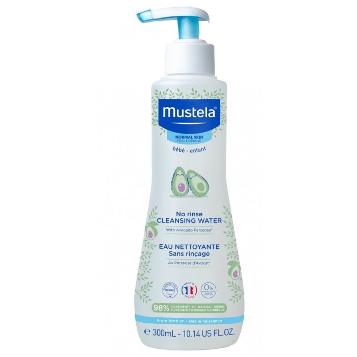 Mustela Очищающая вода для новорожденных и детей, не требует смывания, 300 млОчищающая вода для новорожденных и детей, не требует смывания, 300 мл Mustela Очищающая вода для новорожденных и детей, не требует смывания, 300 млОчищающая вода для новорожденных и детей, не требует смывания, 300 млMustela жидкость очищающая PhysiObebe 300 мл эффективно удаляет загрязнения и нерастворимые в воде защитные кремы. Это мягкое средство для очень чувствительной кожи.Не нужно смывать водой. Используется для очищения лица, а также области под подгузинком и паховой области. Особенности: Благодаря формуле, обогащенной запатентованным природным компонентом Avocado Perseose, способствует укреплению кожного барьера малыша и сохранению клеточных ресурсов его кожи. Эффективно очищает кожу лица и область под подгузником. Смягчает кожу благодаря содержанию экстракта Алоэ вера и Аллантоину. Подходит для самой нежной кожи и не щиплет глаза. 0% спирта, парабенов, фталатов, феноксиэтанола. Приоритет отдается ингредиентам природного происхождения. Продукт тщательно и деликатно очищает кожу: 92% Продукт подходит для очищения нежной кожи ягодиц малыша: 95% Продукт приятен в использовании: 92% Жидкость Physiobebe оставляет кожу лица и области под подгузником чистой, мягкой и благоухающей, что придает чувство комфорта малышу. Флакон-дозатор позволяет экономично расходовать средство. Способ применения: Нанесите на ватный диск и снимите загрязнения с кожи. Не нужно смывать водой. Не вытирайте ребенка. Просто промокните полотенцем, уделяя особое внимание области под подгузником и кожным складочкам. Состав: Aqua /water/eau, glycerin, 1,2-hexanediol, disodium cocoyl glutamate, ppg-26-buteth-26, polyaminopropyl biguanide, peg-40 hydrogenated castor oil, allantoin, parfum (fragrance), sodium cocoyl glutamate, tartaric acid, aloe barbadensis leaf juice powder, persea grattisma (avocado) fruit extract, propylene glycol, sodium hedroxide, saponaria officinalis leaf/root extract<br>