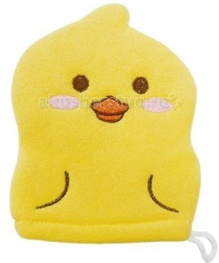 Мочалка Kokubo Furocco Kids Детская рукавичка для мытья телаFurocco Kids Детская рукавичка для мытья тела Мочалка Kokubo Furocco Kids Детская рукавичка для мытья телаFurocco Kids Детская рукавичка для мытья телаKokubo Furocco Kids Детская руковичка для мытья тела Эта мочалка прекрасно моет, вспенивает мыло и сохнет. Она имеет небольшой размер и предназначена для детей. Создает много пены из небольшого количества мыла. Меры предосторожности: не трите слишком сильно этой мочалкой нежную детскую кожу, движения должны быть мягкими. Длительное и интенсивное трение одного и того же участка кожи может привести к его покраснению и образованию мелких царапин. При возникновении во время или после применения данной мочалки кожной сыпи, покраснений, зуда, раздражений и др. негативных изменений, прекратите ее использование и обратитесь за медицинской помощью к врачу - дерматологу. После использования хорошо прополощите, насухо отожмите и высушите мочалку в месте с хорошей вентиляцией, подвесив за петлю. Не стирайте ее в стиральной машине и не сушите в сушилках. Это – расходуемый предмет потребления. В зависимости от продолжительности использования материал мочалки изнашивается. В зависимости от условий использования и хранения мочалки ее износ может ускориться. Не оставляйте мочалку рядом с открытым огнем и нагревательными приборами. Не используйте мочалку для иных, кроме мытья целей. Состав: внешняя ткань: полиэстер (100%); внутренняя часть: полиуретан (100%); веревочная петля: полиэстер (100%); узорная вышивка: полиэстер, искусственный шелк<br>
