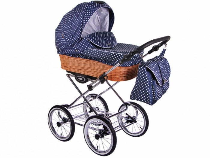 Коляска Lonex Classic Retro 2 в 1Classic Retro 2 в 1 Коляска Lonex Classic Retro 2 в 1Classic Retro 2 в 1Коляска Lonex Classic Retro 2 в 1 привлекательного дизайна в ретро стиле. Большие колеса обеспечивают высокую проходимость. Можно использовать для любого сезона. Мягкая рессорная амортизация на все 4 колеса. Просторная уютная люлька комфортна для малышей в любой одежде. Прогулочный блок: Монтируется в 2-х направлениях по ходу и против движения коляски Регулируемая спинка в 4-х положениях, до горизонтального Жесткая удобная спинка с мягкой набивкой Регулируемая подножка Пятиточечные кожаные ремни безопасности Удобный поручень с ограничителем Просторный капюшон со смотровым окошечком Люлька: Жесткое дно из фанеры Подголовник регулируется в 4-х положениях Внутренняя обивка из хлопковой ткани Регулируемые ручки по длине для переноса Внешне люлька отделана натуральной лозой Просторный капюшон Накидка с высоким бортиком Шасси: Рама компактно складывается Ручка регулируемая по высоте Надувные подшипниковые колеса Передние колеса с фиксацией Ширина задней оси 59 см Надежный тормоз и рессорная амортизация Хромированная рама Крупные надувные колеса с подшипниками Рессорная амортизация Ручка обтянута кожей В комплекте: прогулочный блок люлька элегантная сумка дождевик москитная сетка укрытие на ноги бампер на люльку корзинка металлическая для принадлежностей Размеры: Диаметр колес составляет 35.5 см Размеры коляски: 60Х97Х117 см Размер люльки: 40Х85х23 см Вес: 14 кг<br>
