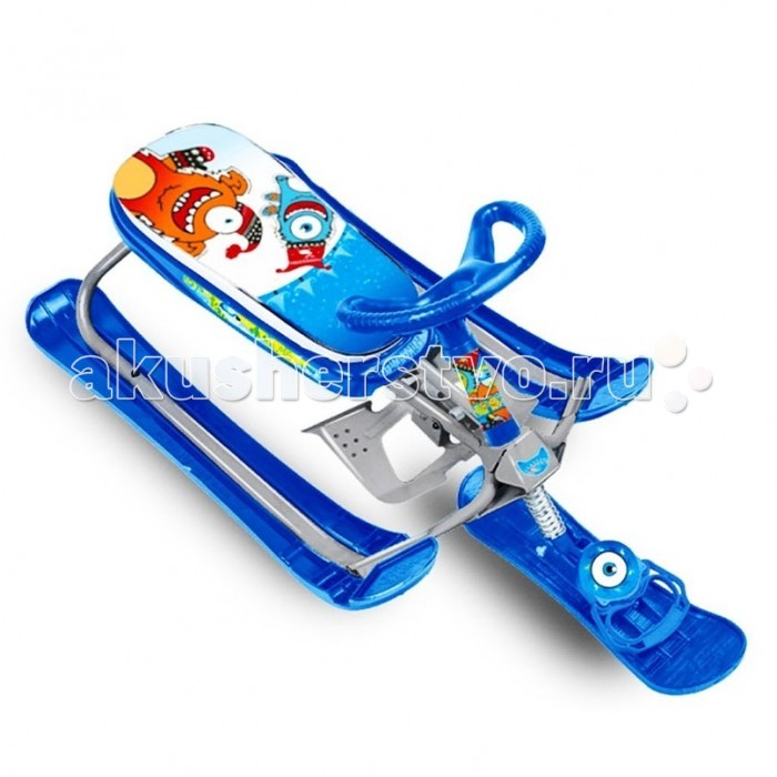 Снегокат R-Toys Penguin Sport 2 авторульPenguin Sport 2 авторуль Снегокат R-Toys Penguin Sport 2 авторульPenguin Sport 2 авторульPenguin Sport 2 - уникальный снегокат с авторулем. Такой стильный снегокат не оставит равнодушным ни одного мальчишку. Юный гонщик на таком снегокате будет примером для любой леди, которая тоже захочет такой модный транспорт. А технические характеристики смогут успокоить родителей в безопасности этого дизайнерского чуда! Амортизатор на передней лыже помогает на холмистых горках. Благодаря ему ребенок не ощутит неровности дороги. Маневренность - 10 баллов. Очень безопасная и современная тормозная система со стальным тормозом. Российские инженеры позаботились о том, чтобы Вы были спокойны за безопасность своего ребенка. Удлиненная база создана для повышенной устойчивости. Улучшенная система рулевого управления за счет новой формы боковых лыж “Twin Tip”. При повороте изогнутый край лыжи скользит быстрее по сравнению с обычной прямой лыжей, тем самым улучшается маневренность. Сиденье - удобное и мягкое. Материал - мягкая искусственная кожа с ярким принтовым рисунком. Вы и Ваш малыш оцените эргономичность этого снегоката. Очень полезная разработка - буксировочный трос в виде рулетки, которую легко можно вытягивать из пластикового корпуса и быстро прятать. Благодаря аэродинамичным линиям и формам, снегокат способен развивать нужную скорость, но в тоже время отвечая безопасности легко и быстро тормозит. Снегокат поможет быстрому развитию общей моторики, приобретению навыков координации и равновесия ребенка. Ваш малыш научится контролировать ситуацию, развивать скорость, быстро тормозить и совершенствовать умение управлять этим видом транспорта. Это бесценный опыт. Но всегда надо помнить, что учиться кататься на снегокате нужно начинать с пологих склонов, и только освоив управление и торможение, можно переходить к более сложным пируэтам и высоким горкам. С помощью новейших технологий производства ударопрочный пластик не подвержен деформации, выдерживает нагрузку до 70 кг и не треснет на морозе. Максимальная нагрузка 100 кг. Размер 120х48 высота от пола до руля 45.5 см, от пола до сиденья 30 см сиденье 51.5х20 см<br>
