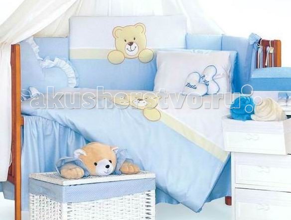 Комплект в кроватку Tuttolina Teddy Bear (6 предметов)Teddy Bear (6 предметов) Комплект в кроватку Tuttolina Teddy Bear (6 предметов)Teddy Bear (6 предметов)Комплект Tuttolina Teddy Bear произведен из 100% польского хлопка. Набор пошит из комбинации приятных глазу цветных тканей, а прелестная аппликация в виде медвежонка поможет малышу расслабиться и спокойно уснуть. Состав комплекта из 6 предметов: защитное ограждение 360 х 30 см/40 см (у изголовья) из 4-х частей на молнии; Наполнитель - силиконизированный синтепон, который не боится глажки утюгом пододеяльник на молнии 105 см х 135 см наволочка 40 см х 60 см на молнии простыня 120 см х 60 см на резинке одеяло 100 см х 130 см подушка 58 см х 38 см материал: 100% хлопок Tuttolina - польская торговая марка, которая специализируется на изготовлении качественного детского постельного белья для самых маленьких. В пошиве всех изделий ТМ Tuttolina используются 100% натуральные, гипоаллергенные ткани, такие как хлопок и сатин, которые имеют европейский сертификат качества и очень популярны в Европе. Tuttolina изготавливает экологически чистое постельное белье для новонарожденных, наполнением которого является натуральный материал Trevira Bioactive. Этот наполнитель содержит в себе экстракт Алоэ Вера и обработан ионами серебра. В биоактивных волокнах Trevira действует активный фактор, гарантирующий постоянный антибактериальный эффект, на который не влияет стирка и использование изделия. Одеяло и подушка Tuttolina получили сертификат соответствия Медицинских изделий, выданный ITB Moratex. Кроме того в подушку и одеяльце для новонарожденного добавлен натуральный экстракт Алоэ, который обеспечивает здоровый и спокойный сон малыша, положительно влияет на кожу и не вызывает аллергии.<br>