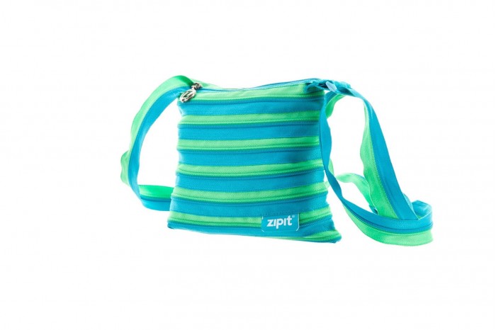 Zipit Сумка Medium Shoulder BagСумка Medium Shoulder Bag Zipit Сумка Medium Shoulder BagСумка Medium Shoulder BagZipit Сумка Medium Shoulder Bag Особенности: Конструктивные особенности - одна длинная молния, которая может быть полностью растегнута! Стильная необычная сумка порадует девочек и девушек! Регулируемая лямка через плечо, различные расцветки - каждый выберет для себя то, что хочется! Размер: 30х3х22 см<br>